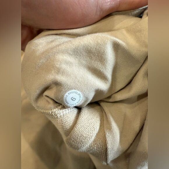 Lululemon High Rise Scuba Joggers 
Trench - Picture 7 of 12